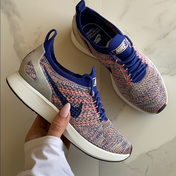 NWT Nike zoom Mariah flyknit racer - Picture 3 of 8